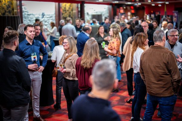 A1206739-27 A1206739-27